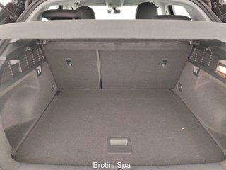 AUDI Q2 35 TFSI Business Advanced 16