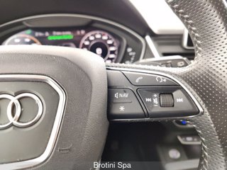 AUDI Q5 55 TFSI e quattro S tronic S line plus 15