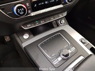 AUDI Q5 55 TFSI e quattro S tronic S line plus 19