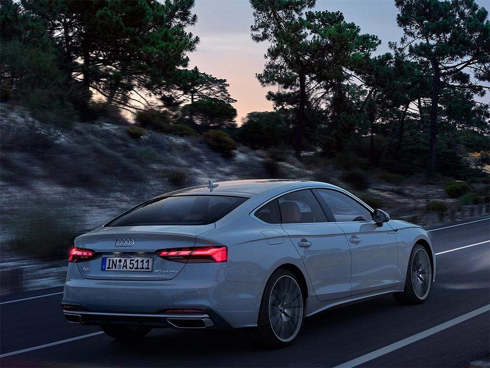 Audi A5 Sportback G Tron La Spezia e Massa esterni